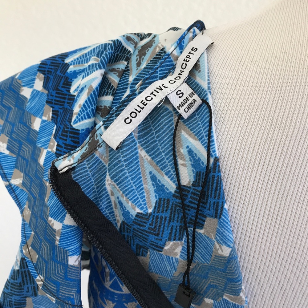 Collective Concepts Butterfly Sleeves Romper - Picture 5 of 6